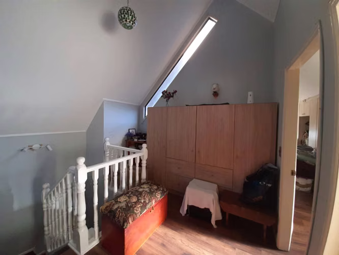 Amplia casa en Mirador de la Bahía (9374)