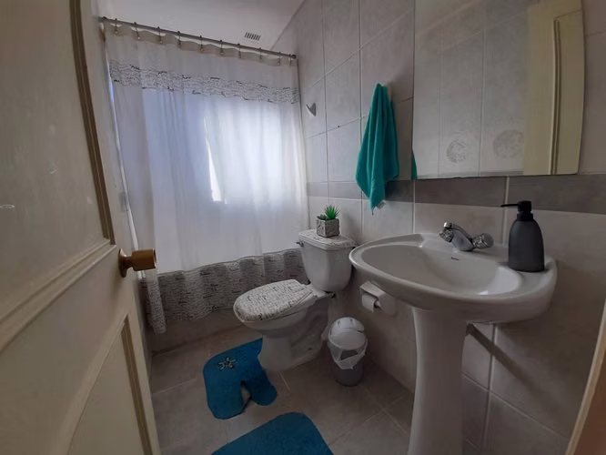Amplia casa en Mirador de la Bahía (9374)