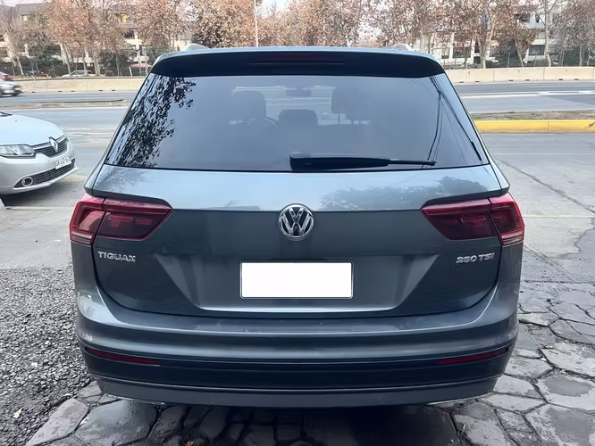 VOLKSWAGEN TIGUAN HIGHLINE 1.4 TSI DSG 7A 2021 FULL