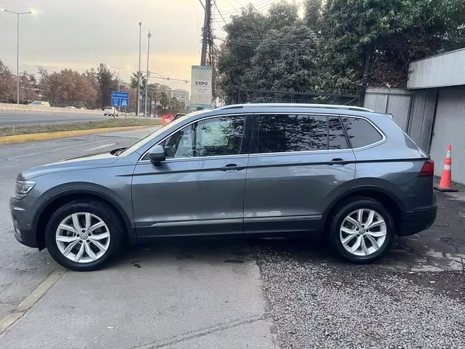 VOLKSWAGEN TIGUAN HIGHLINE 1.4 TSI DSG 7A 2021 FULL