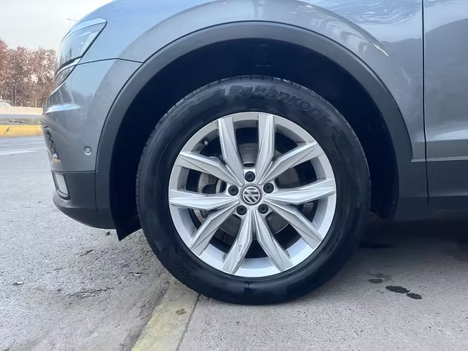 VOLKSWAGEN TIGUAN HIGHLINE 1.4 TSI DSG 7A 2021 FULL