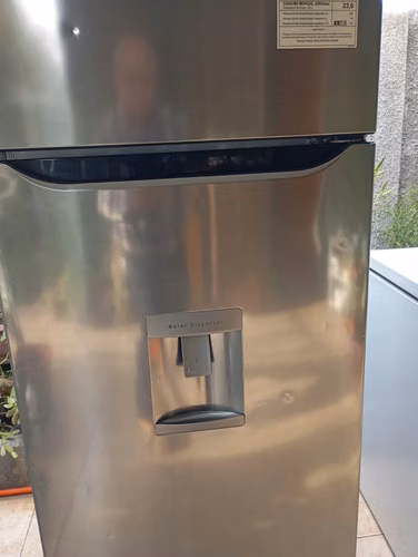REFRIGERADOR