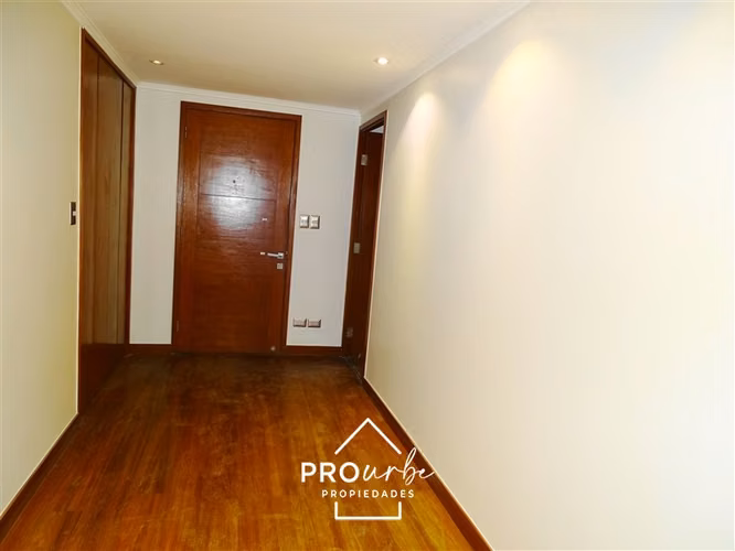 Departamento en venta de 4 dorm. en Las Condes