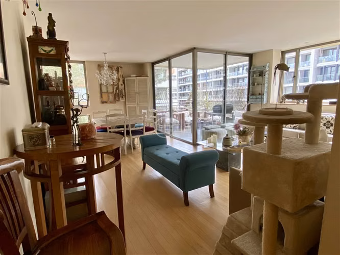 Departamento en venta de 4 dorm. en Las Condes San Damian