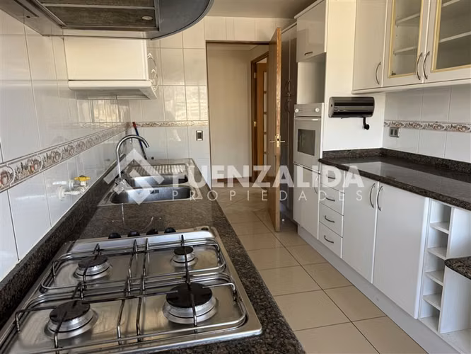 Departamento en arriendo de 4 dorm. en Viña del Mar