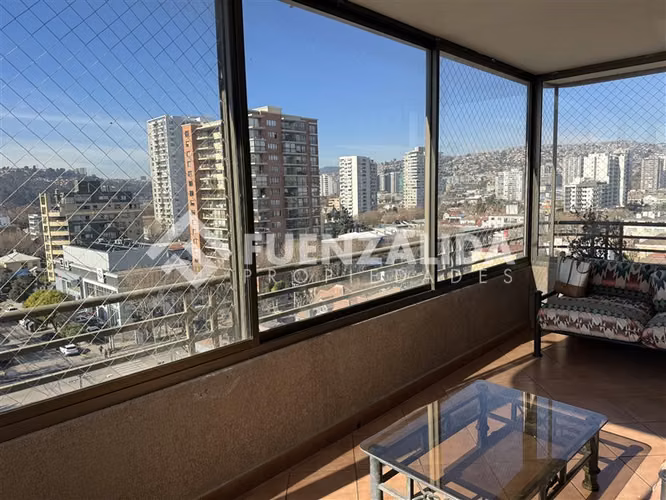 Departamento en arriendo de 4 dorm. en Viña del Mar