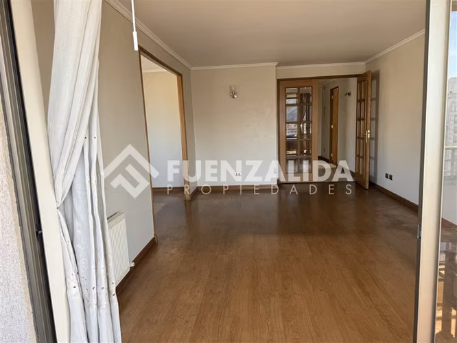Departamento en arriendo de 4 dorm. en Viña del Mar