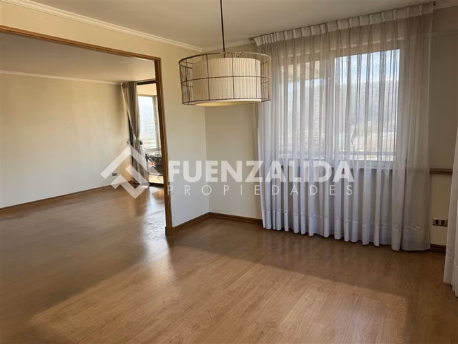 Departamento en arriendo de 4 dorm. en Viña del Mar