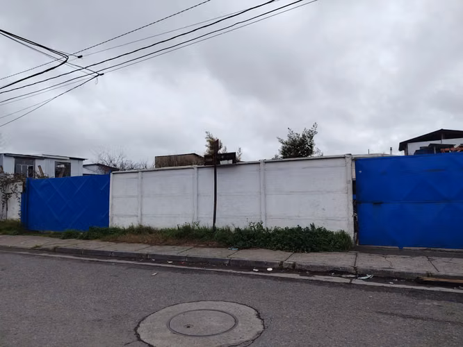 Taller 70 Mtrs. con estacionamientos, Lomas Coloradas, San Pedro