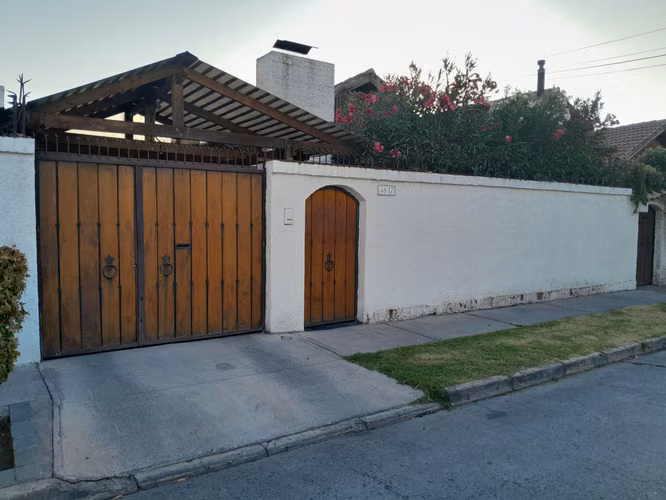 CASA EN VILLA MACUL - Imagen 2