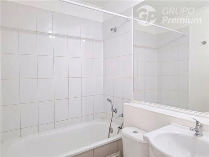 Departamento en venta de 2 dorm. 1B 2Estaciionamiento Renca
