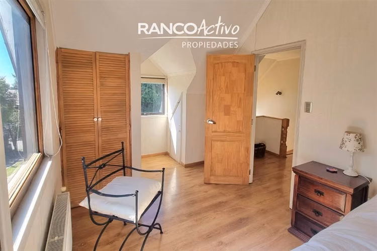 Casa de 5D5B con quincho, a pasos del lago, en Puerto Varas - Imagen 15