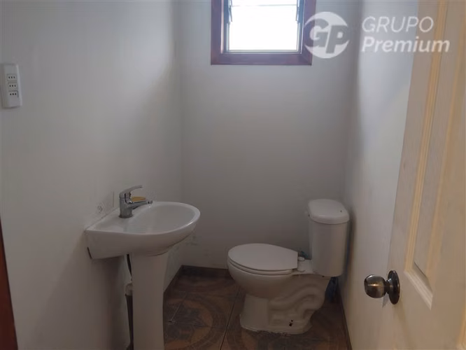 Casa en venta de 5 dorm. en Coquimbo