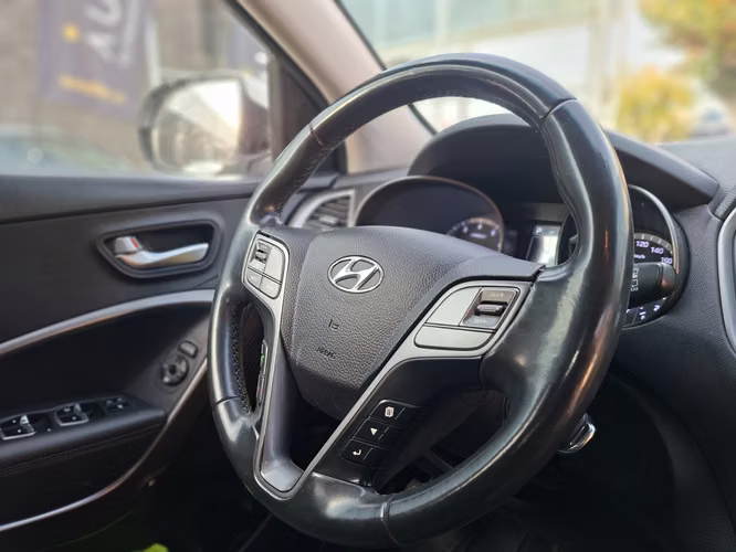 HYUNDAI SANTA FE GLS 2018 BENCINA AT
