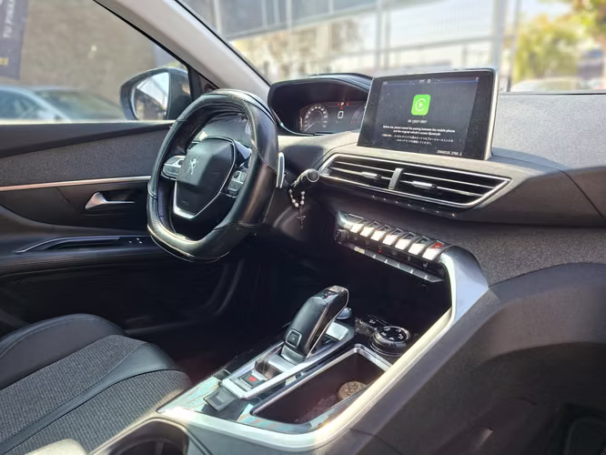 PEUGEOT 3008 ALLURE DIESEL AT 2020