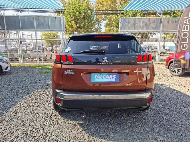 PEUGEOT 3008 ALLURE DIESEL AT 2020