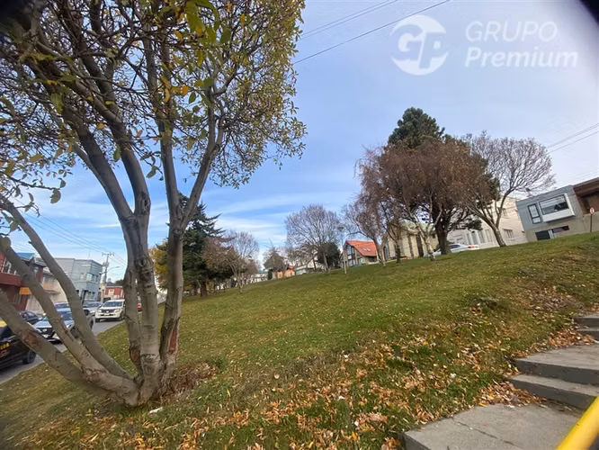 Venta de Casa Esquina en el Centro de Punta Arenas