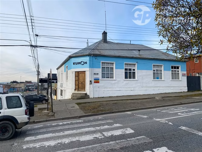 Venta de Casa Esquina en el Centro de Punta Arenas