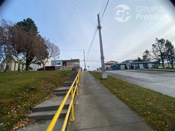 Venta de Casa Esquina en el Centro de Punta Arenas