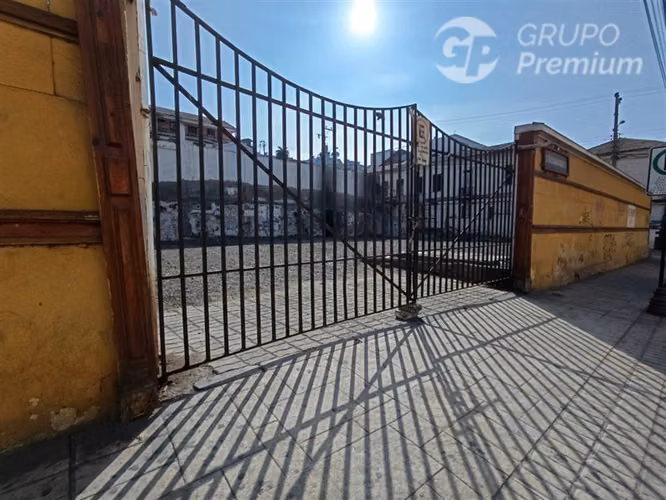 Venta de Sitio Comercial en Coquimbo 700m2 en Esquina