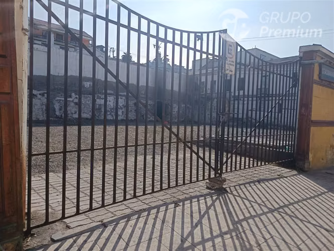 Venta de Sitio Comercial en Coquimbo 700m2 en Esquina
