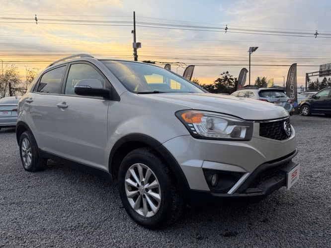 SSANGYONG KORANDO  2.0 TDI AT 2014