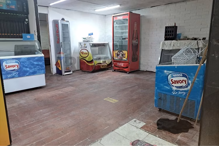 Casa ideal para local comercial
