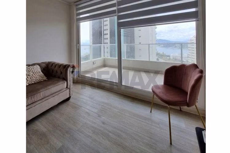Exclusivo dpto. en costa de montemar