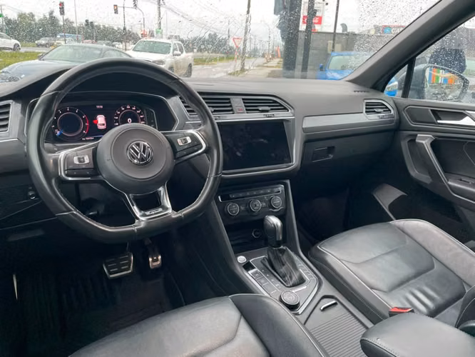 VOLKSWAGEN TIGUAN R-LINE 4X4 2.0 2022