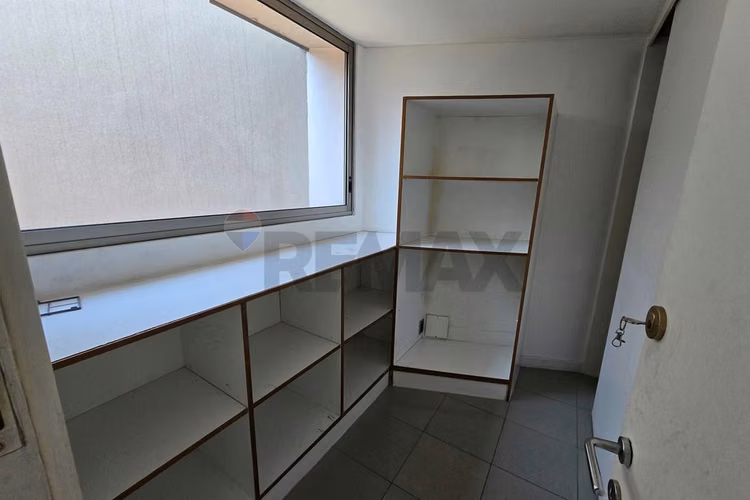 Exclusivo penthouse en el golf ! 4d + sala