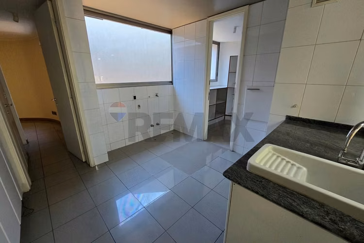 Exclusivo penthouse en el golf ! 4d + sala
