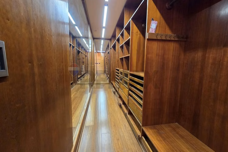 Exclusivo penthouse en el golf ! 4d + sala