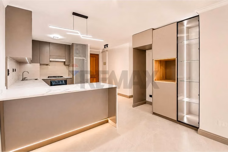Venta luminoso depto ! 2d +2b las condes