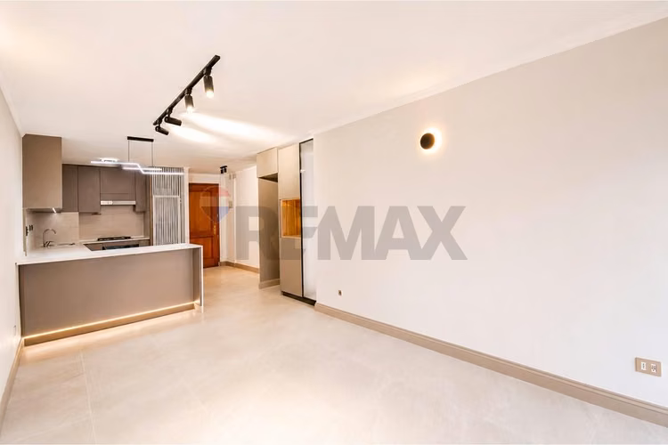 Venta luminoso depto ! 2d +2b las condes