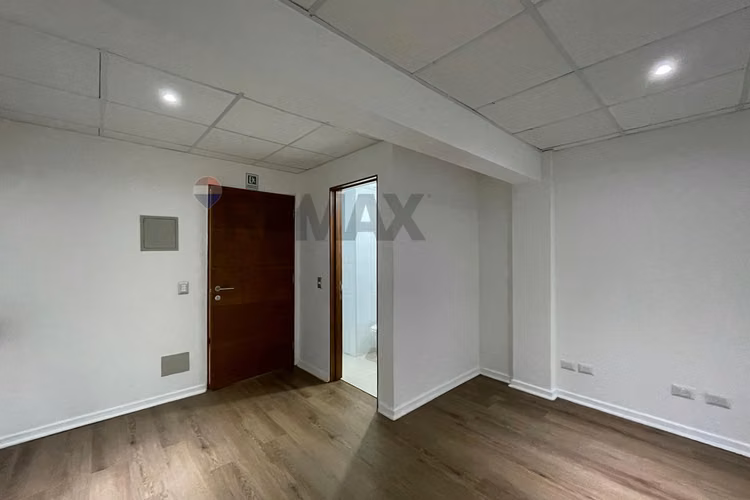 Arriendo oficina villarrica