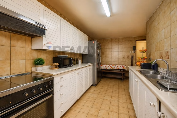 Venta exclusivo depto 4d + 2est. en el golf