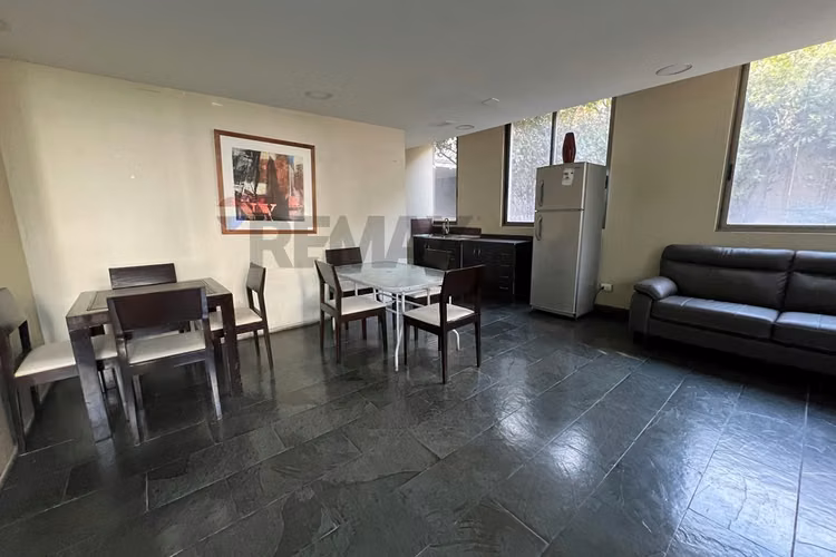 Venta departamento  metro monseñor eyzaguirre