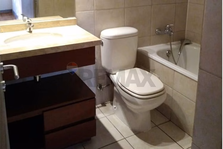 Venta departamento  metro monseñor eyzaguirre
