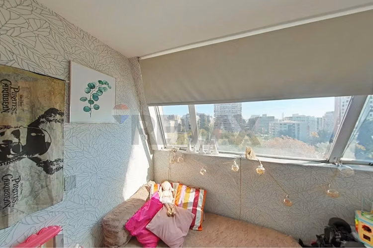 Hogar de ensueño en las condes: elegancia urbana