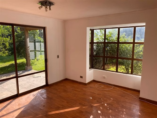 CASA 180 m2 construidos en 3200 de terreno, 3D 3B estar