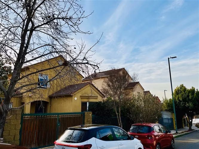 Casa en venta de 3 dorm. en Quilicura