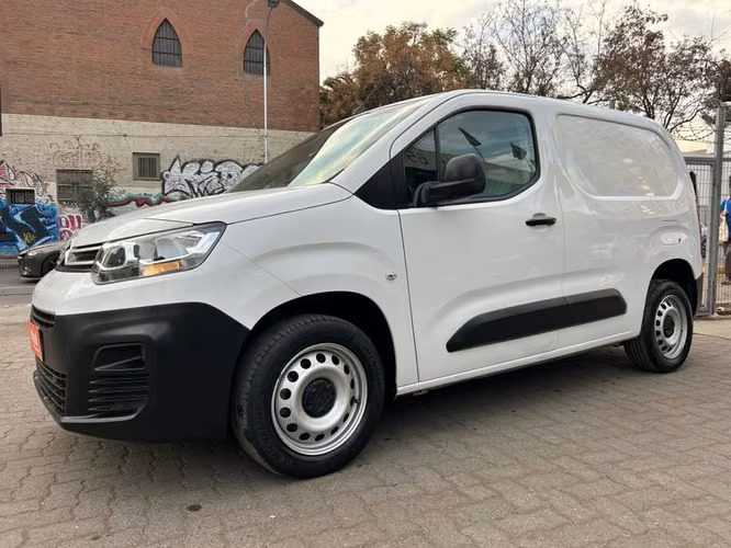 CITROEN BERLINGO BERLINGO 1.5 - 2024 | 339