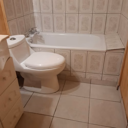 ARRIENDO CASA EN EL QUISCO, 3 DORMITORIOS,  2 BAÑOS
