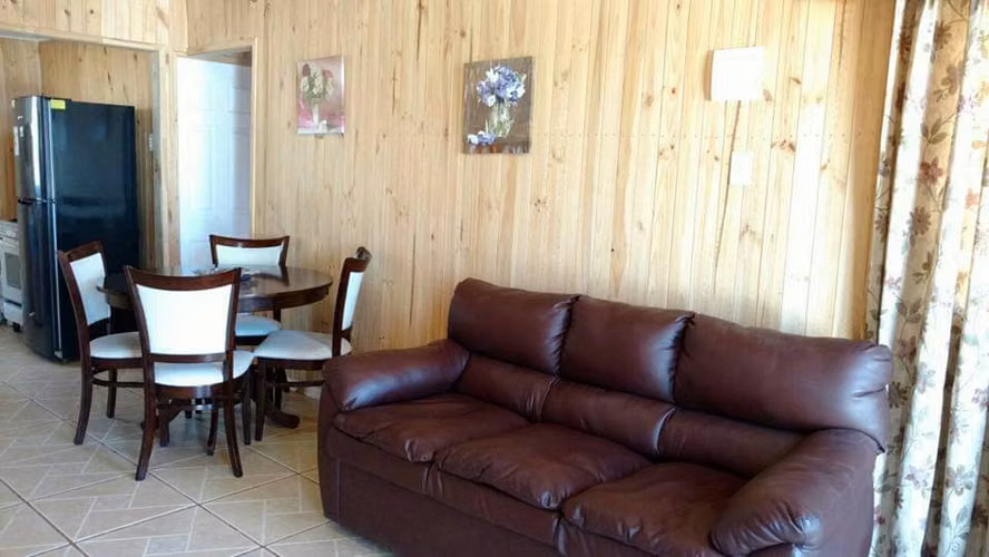 ARRIENDO CASA EN EL QUISCO, 3 DORMITORIOS,  2 BAÑOS