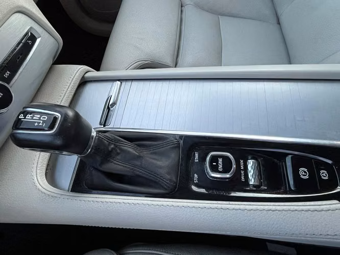 VOLVO XC90 T5 2.0 - 2017 | 314