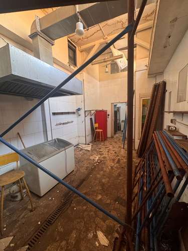 Inmueble Comercial 210 m², Ideal Gastronomía u Oficinas – $ - Imagen 7