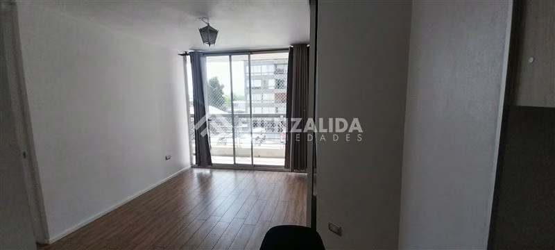 Departamento en venta de 2 dorm. 2 B,en Ñuñoa. Como nuevo.