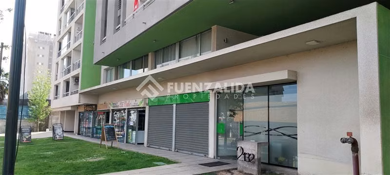 Departamento en venta de 2 dorm. 2 B,en Ñuñoa. Como nuevo.