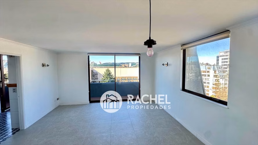 ARRIENDO DE PRECIOSO DPTO DUPLEX REMODELADO EN CALLE HOCHSTETTER