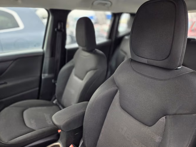 JEEP RENEGADE SPORT - Imagen 10